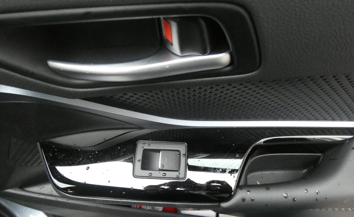 Toyota C-HR — 16